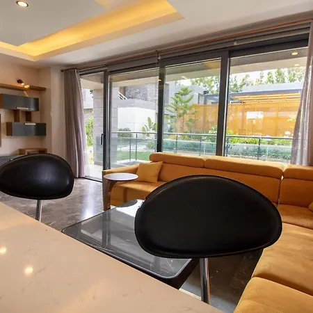 Elegant 2br Duplex 2 Min To Akyarlar Villa